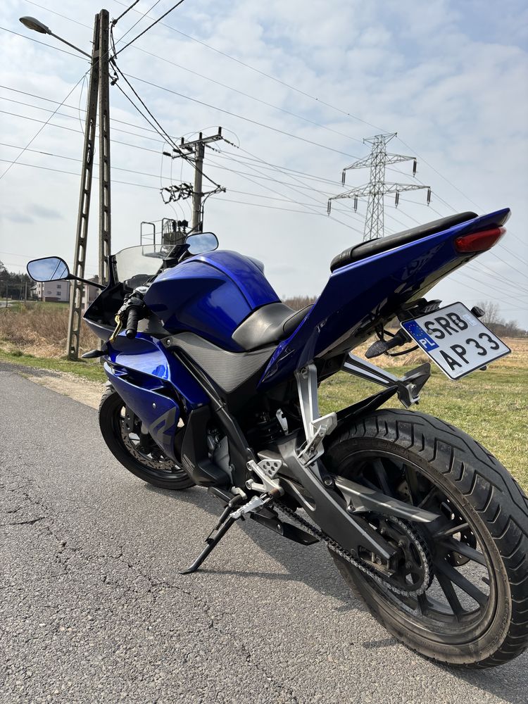 Yamaha yzf r125 zadbana