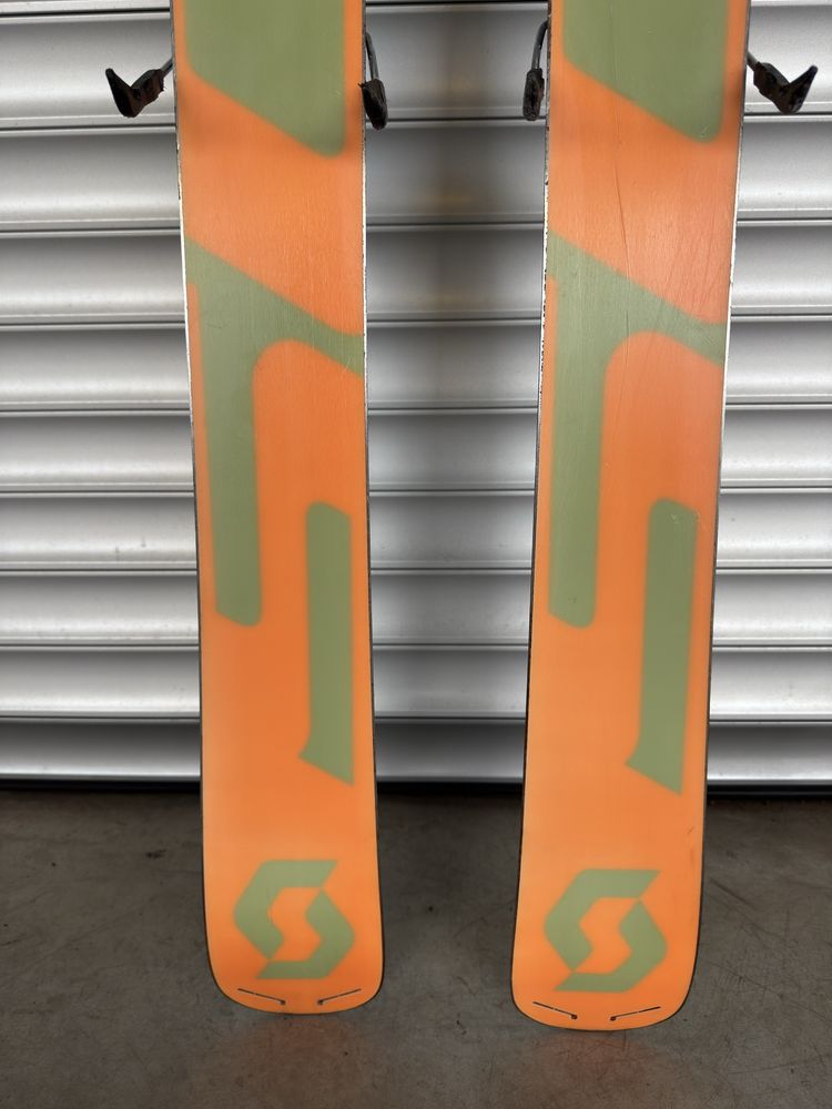 Narty freeride Scott Scrapper 105 189 cm