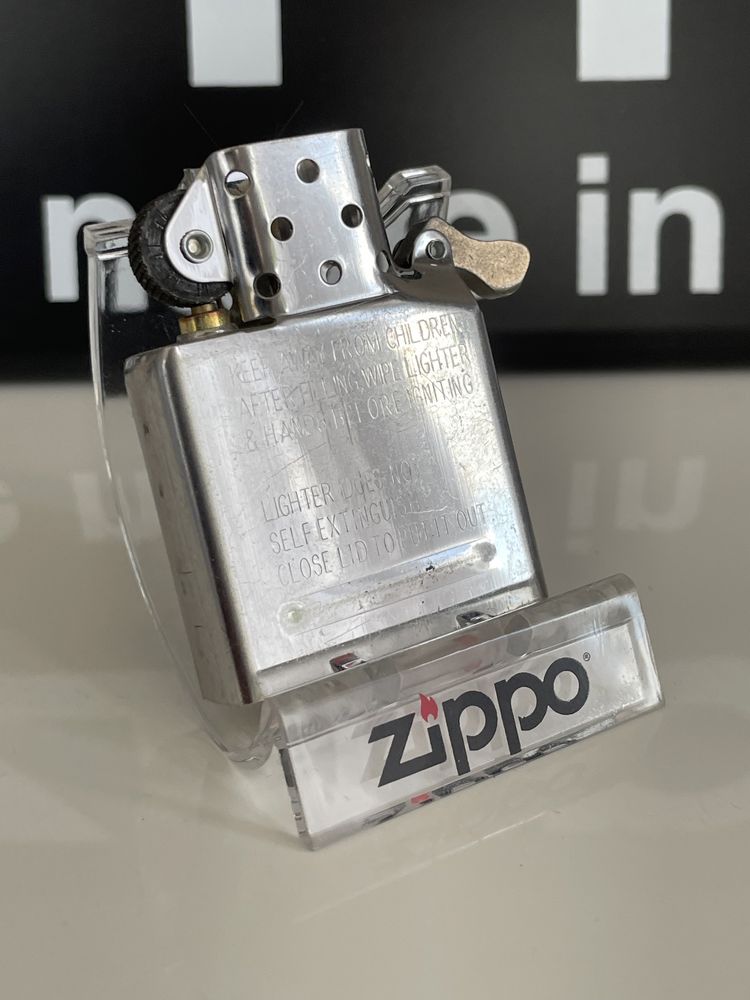 NOWY wkład Zippo oryginalny i dwa zestawy kamieni Zippo