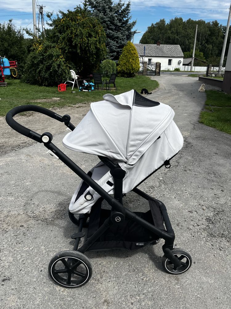 Cybex basic eos 3w1