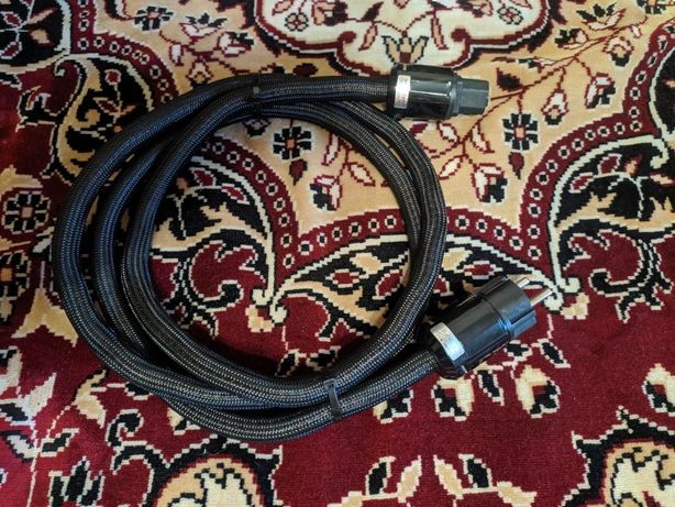 Сетевой кабель Acoustic Revive power reference 2m.