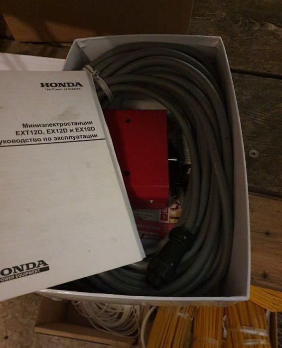 Продам дизельный генератор honda ext12d