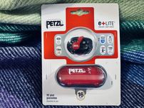 Налобный фонарик petzl E+LITE Emergency Headlamp