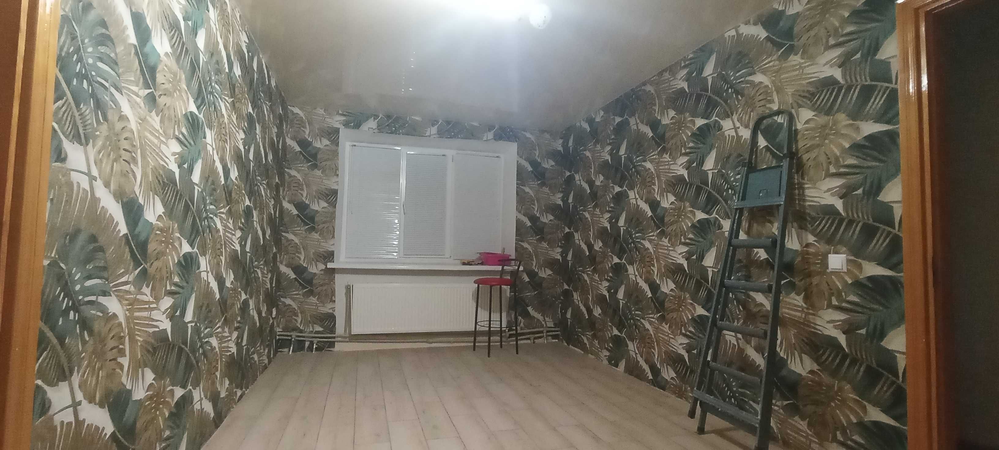 Продається  2 кім. квартира м. Бережани центр