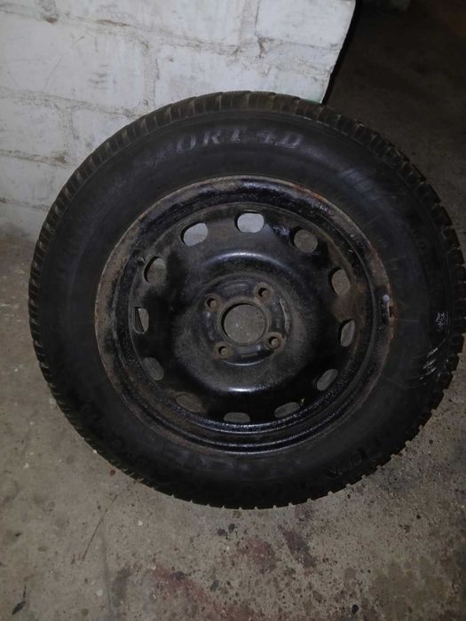 opona z felgą r15 195/65 zima