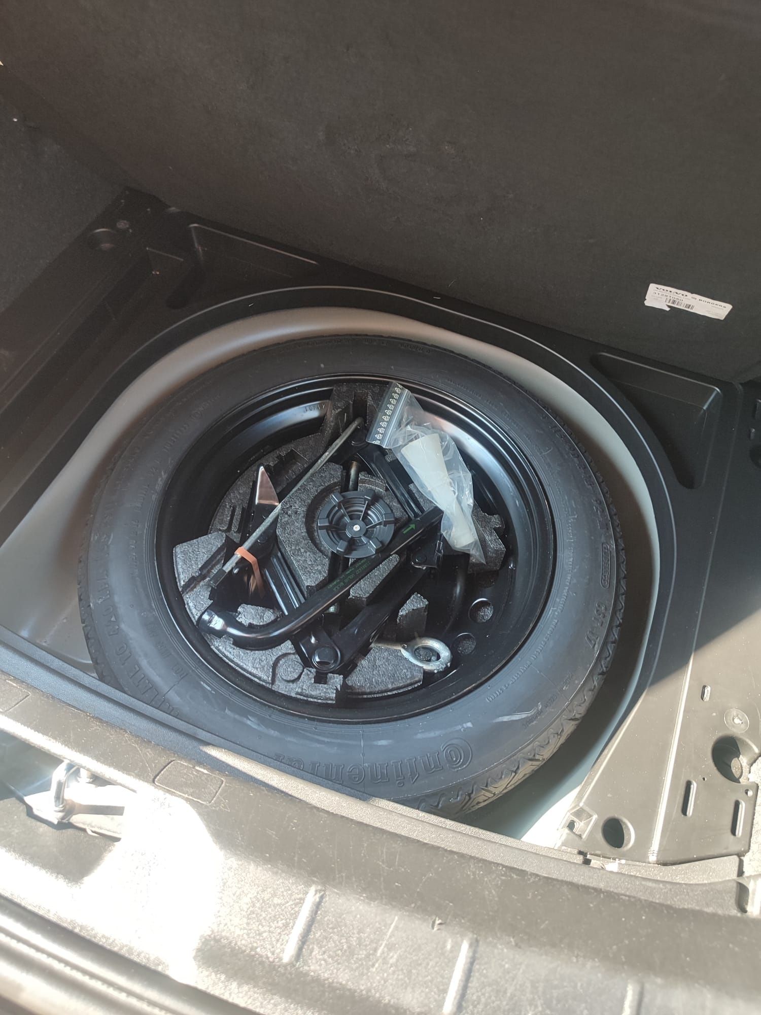 Volvo V40 D2 R Design 2.0 120cv (222000km)