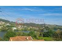 Moradia (4 casas) para investimento em Avintes