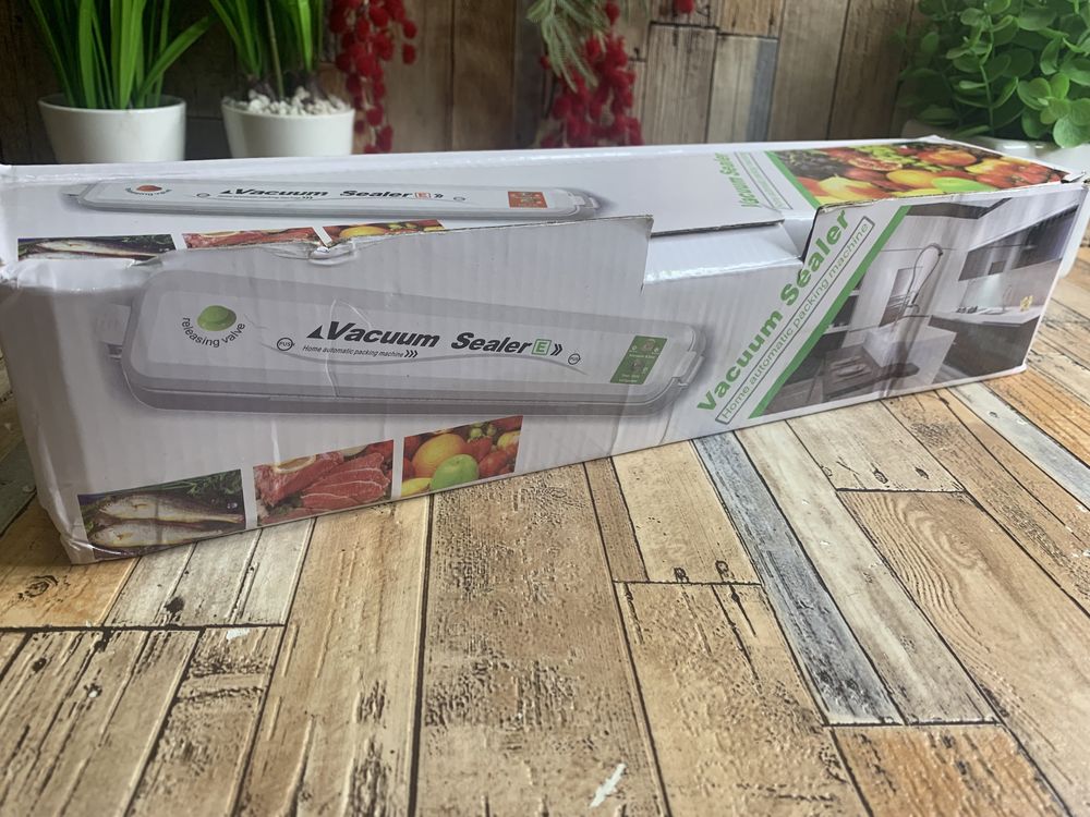 Вакуумний пакувальник для їжі Vacuum Sealer Always Fresh