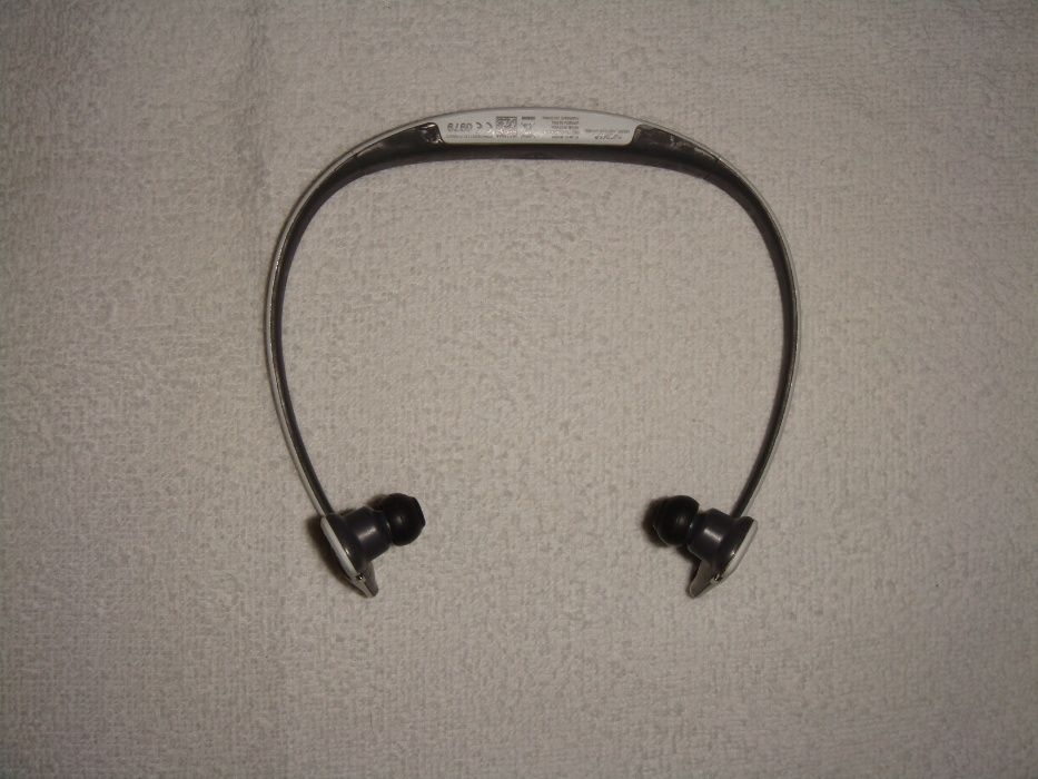 Auriculares Nokia BH-505 Bluetooth Stereo Headset -branco