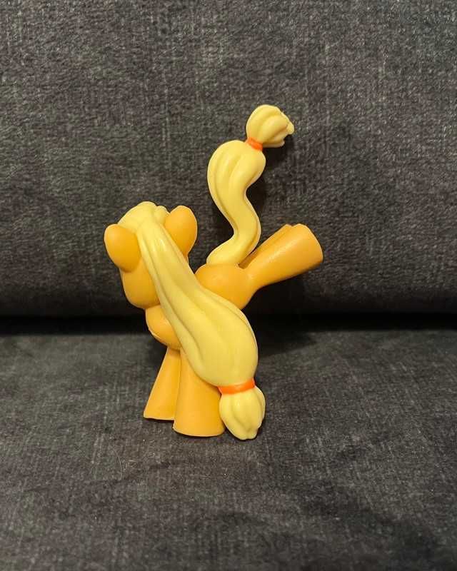 my little pony g4 applejack