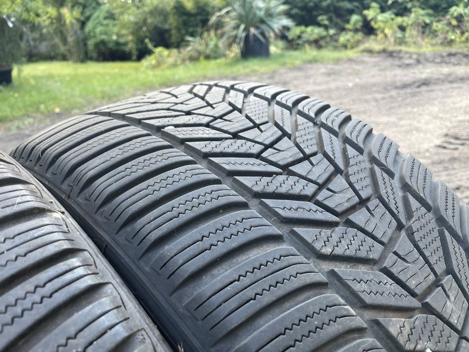 2 opony 245 40 R18 2022r  zimowe