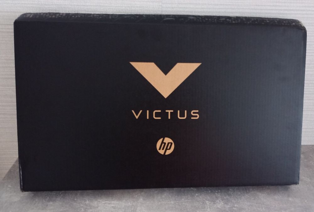 Ноутбук HP Victus 16 / Ryzen 7 8845HS / 32 ГБ RAM