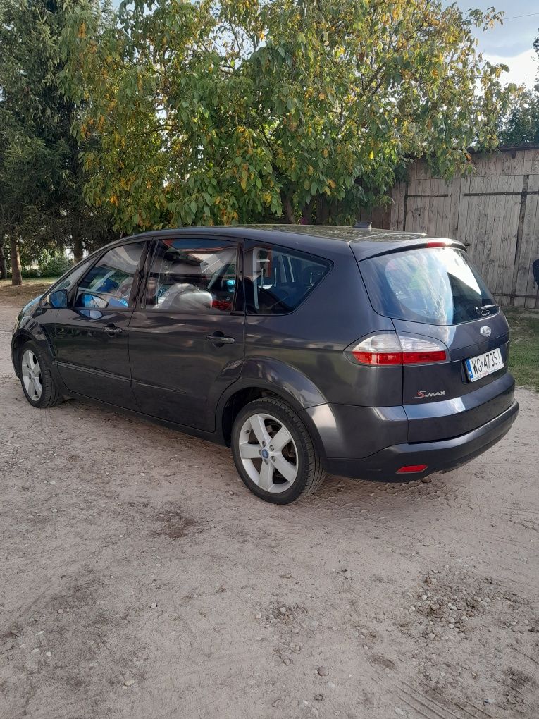 Ford S-max  7 - osobowy