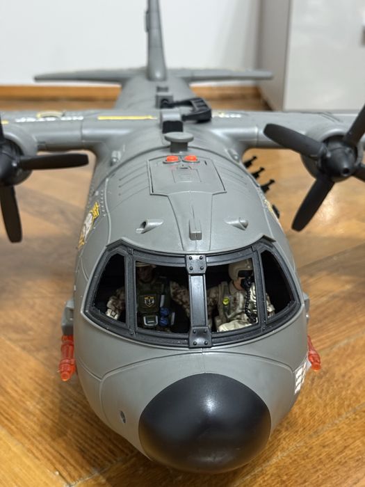 Продаю літак Soldier Force