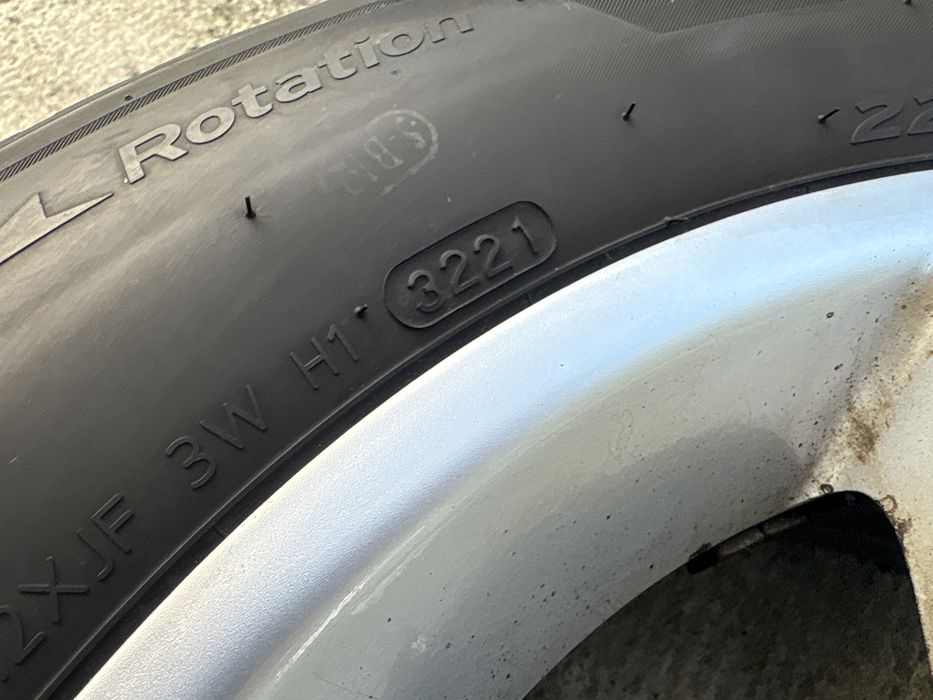 4x komplet koł koła 225/60/17 r17  BMW X3 X5 5 seria Opony Zimowe