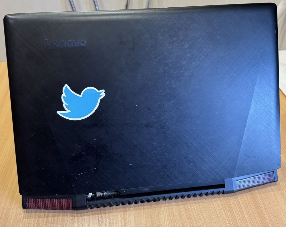 Lenovo y700isk17