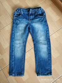 R. 104 spodnie jeans reserved