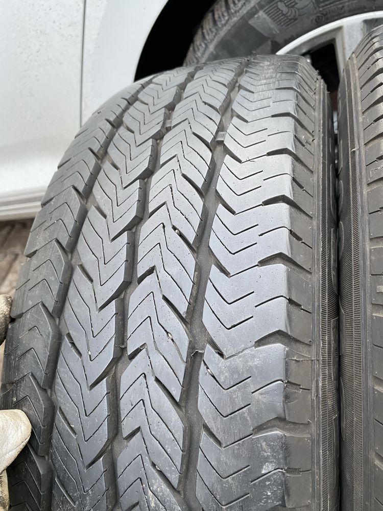 Opony wzmacniane do busa 205/65/16C bieznik 8mm