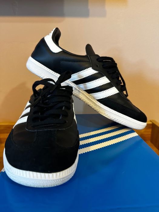 Adidas samba black
