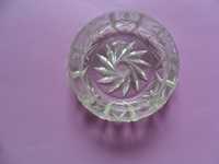 Kryształy , popielniczka i inne okres prl średnica 14cm wys.5,5cm