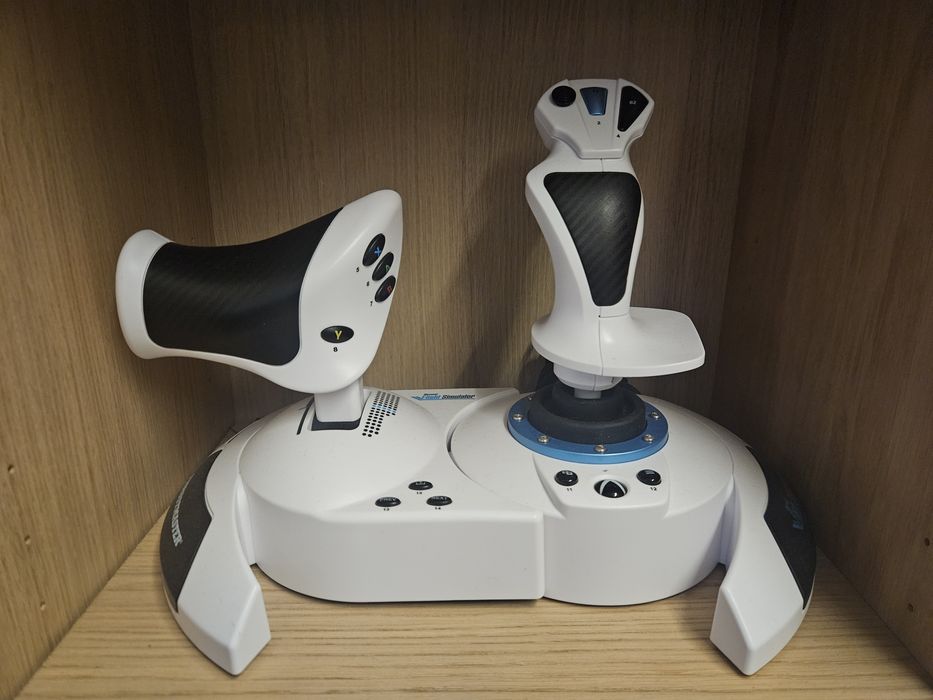 Joystick Thrustmaster Hotas One