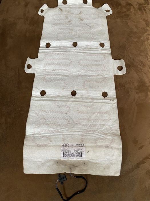 Підігрів Ауді ,Мат подогрева спинки сиденья Audi A3 8P0963557D