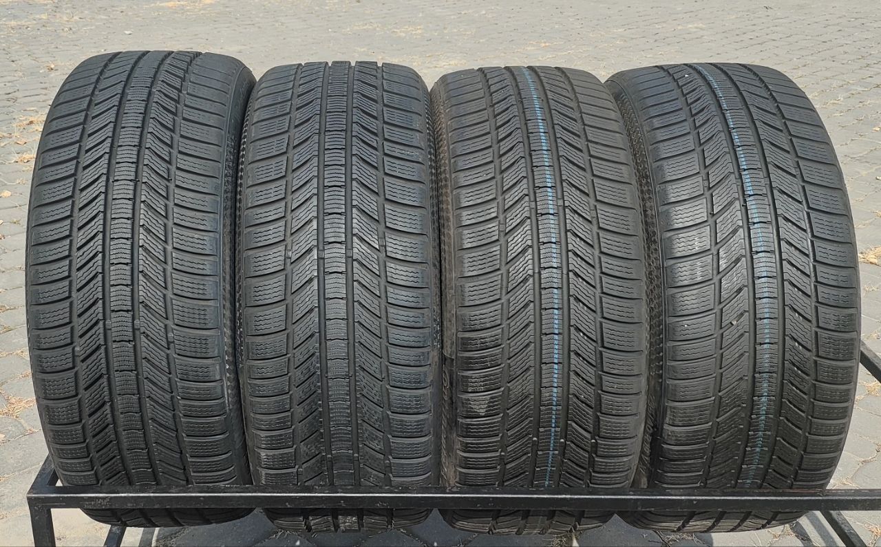 235/40/19 Continental TS 870P