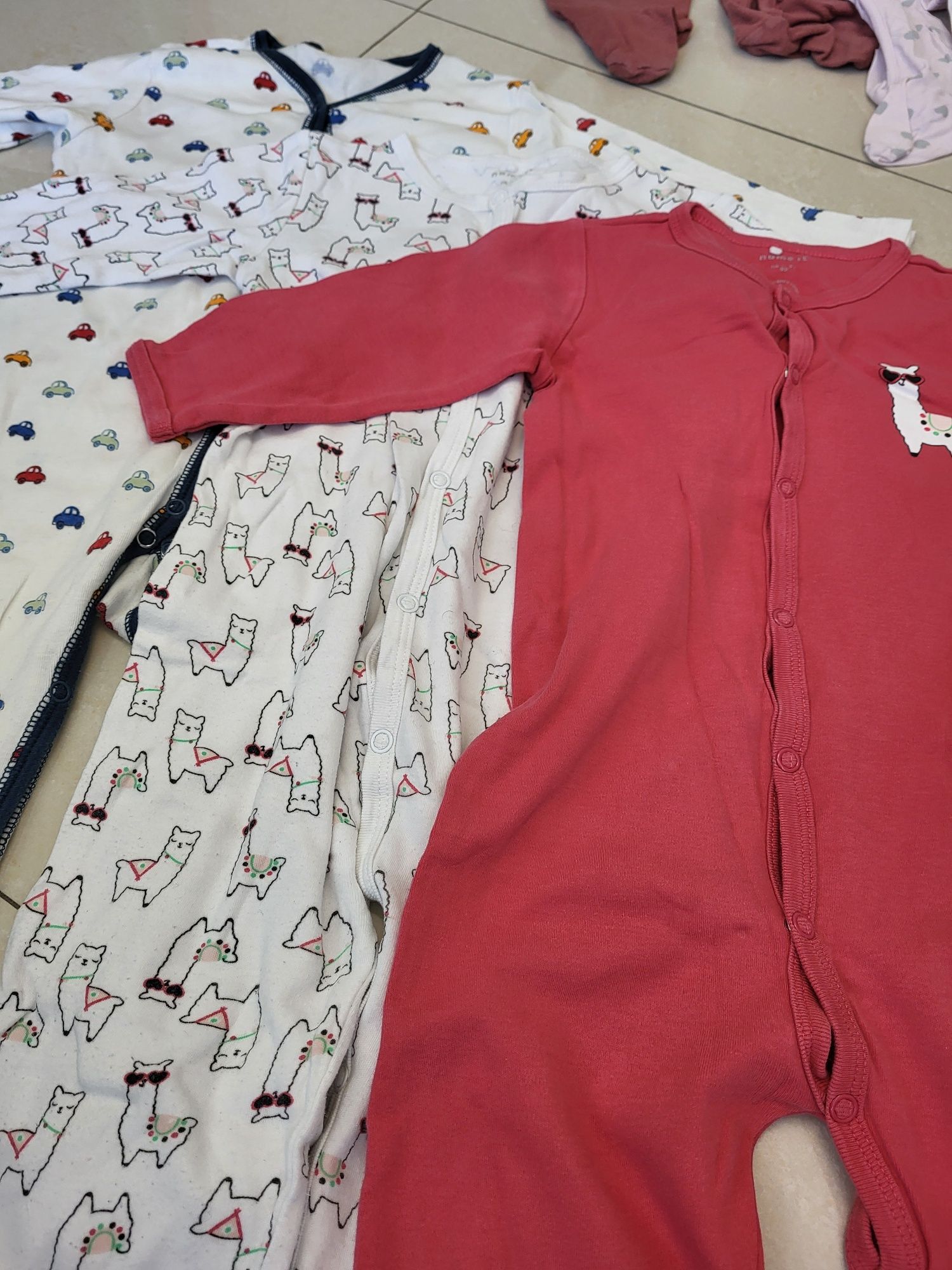 Pajacyki piżamki r 92 i 98