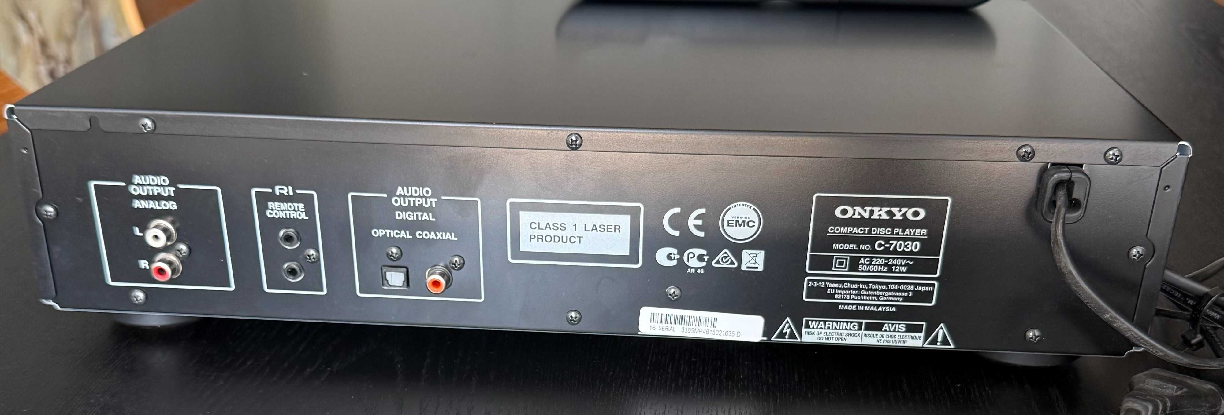 Odtwarzacz CD Onkyo C-7030