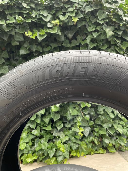 215/65 R17 Michelin Primacy 4