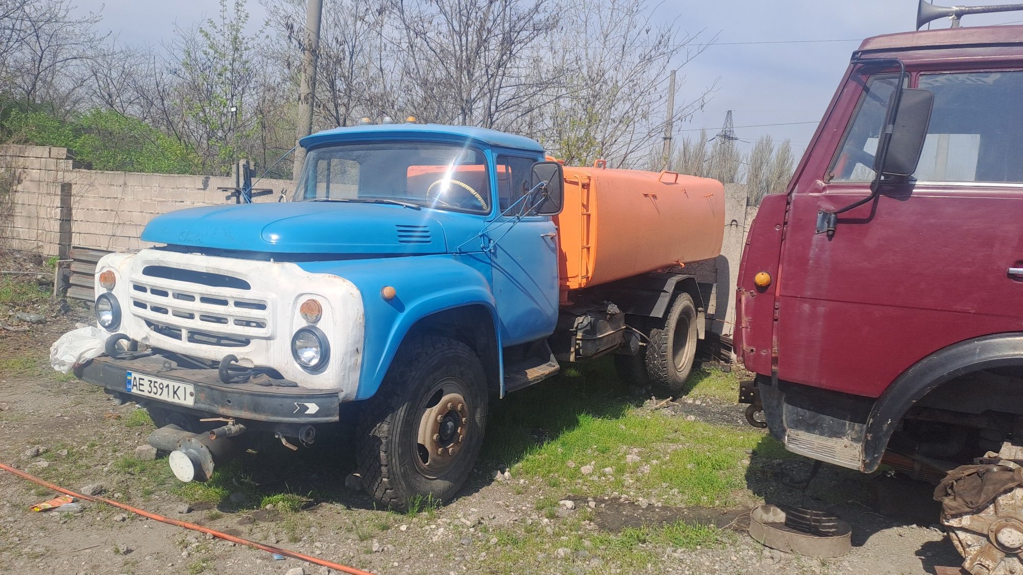 Зил поливалка 6кубов