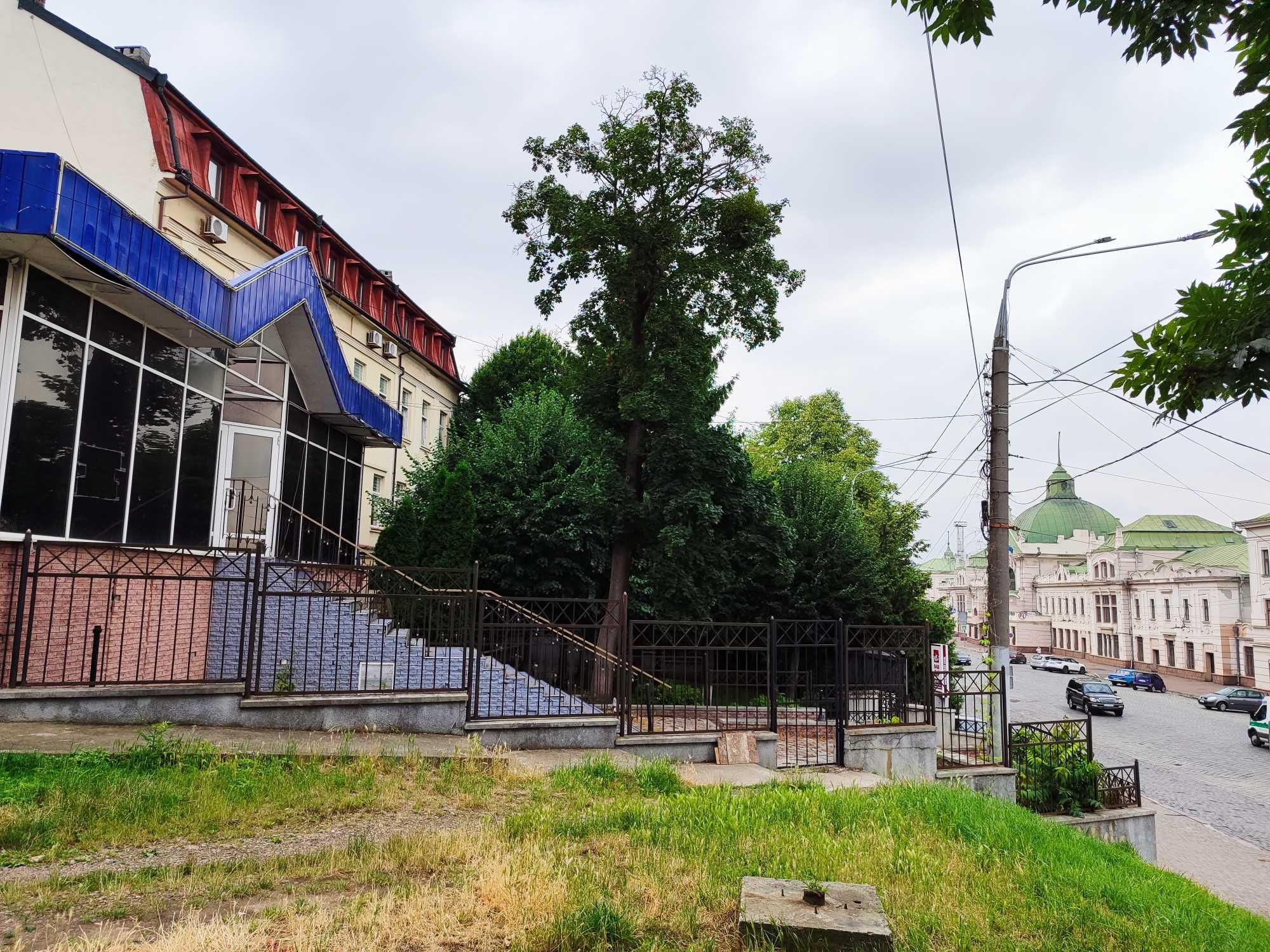 Оренда офісних приміщень вул.Вокзальна 21 а (напроти залізн. вокзалу)
