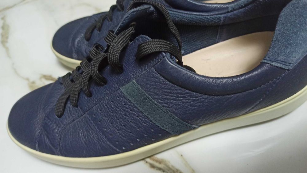 Мокасины крассовки ECCO p. 42, кожа