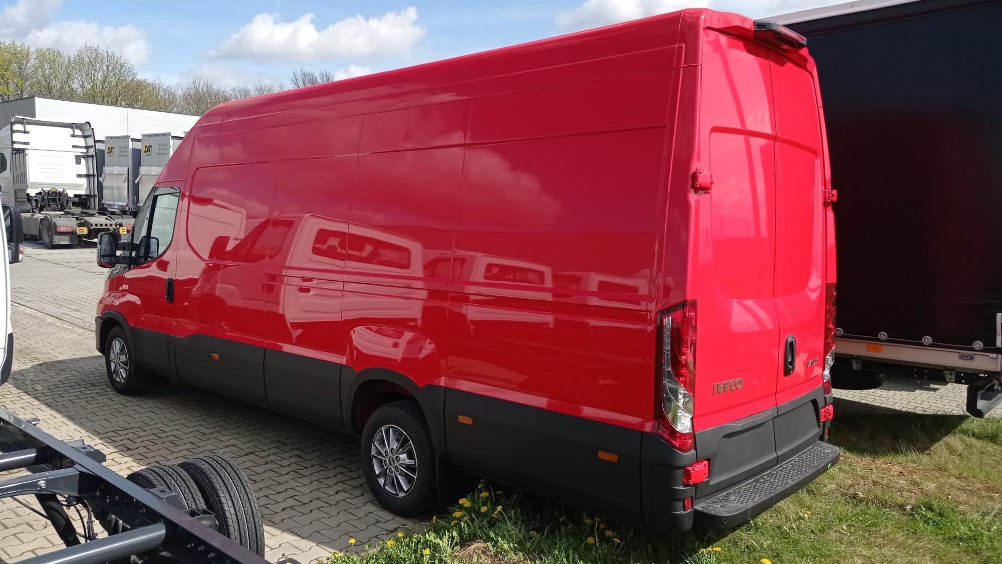 Przeprowadzki Transport Utylizacja Wywóz Starych Mebli Darmowa Wycena