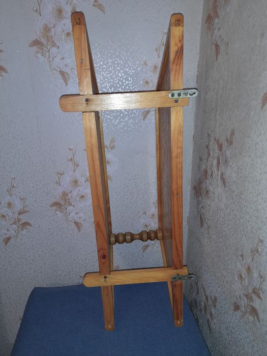 Полиця дерев'яна двухповерхова