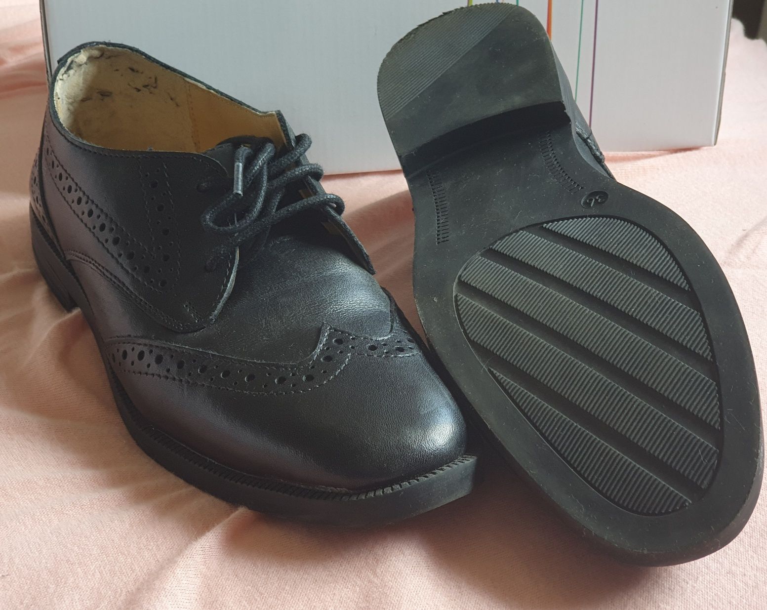 Eleganckie buty chłopięce roz. 36