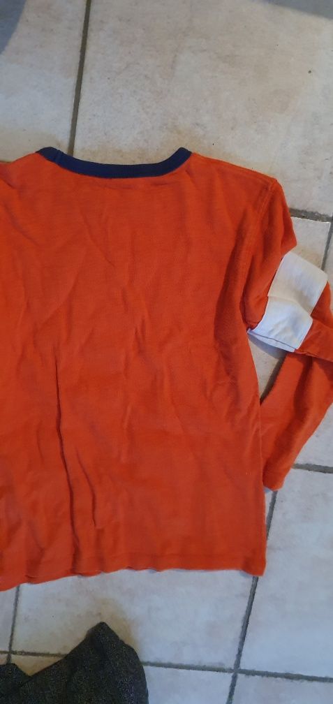 Camisola laranja