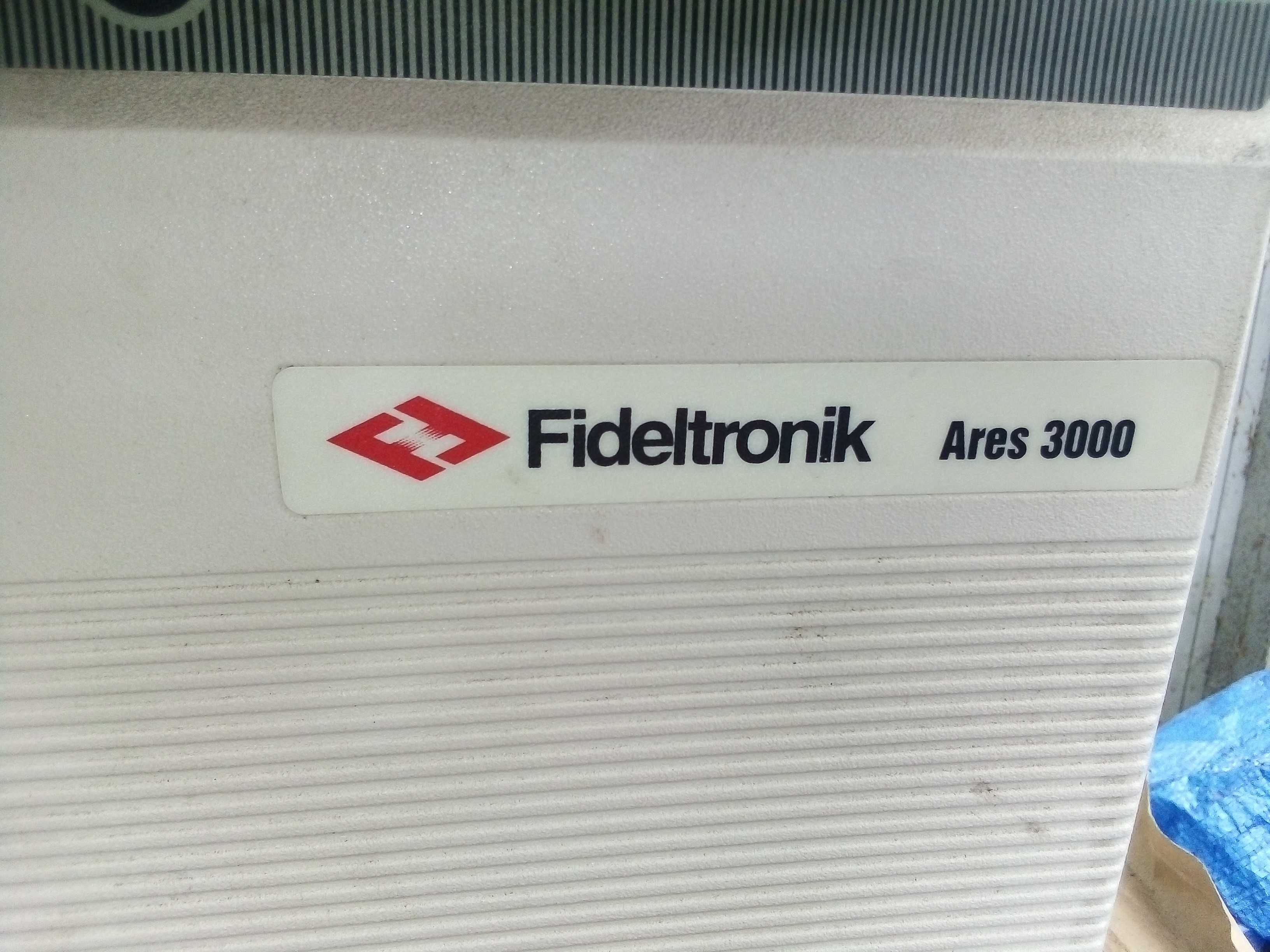 UPS ARES 3000 + moduł baterii MB 4821 Fideltronik