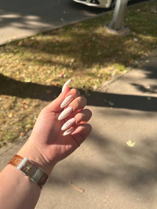 Манікюр 650 грн. Площа Космонавтів (Єреванська)