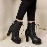 Bota Feminina Salto Alto Plataforma Semi-novo
Tamanho 34