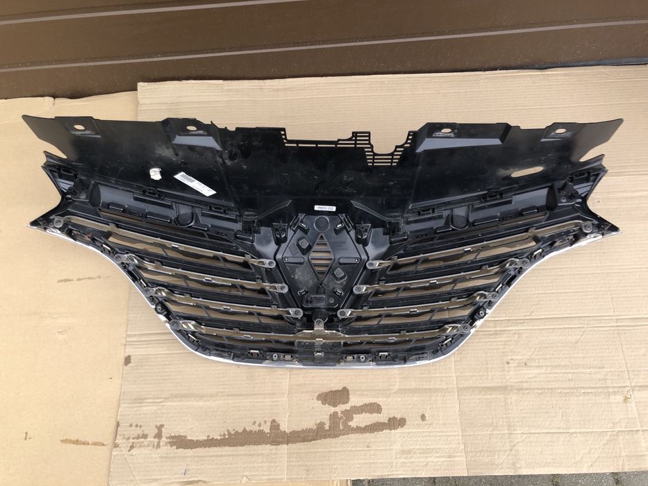 Renault Kadjar Lift OE Grill