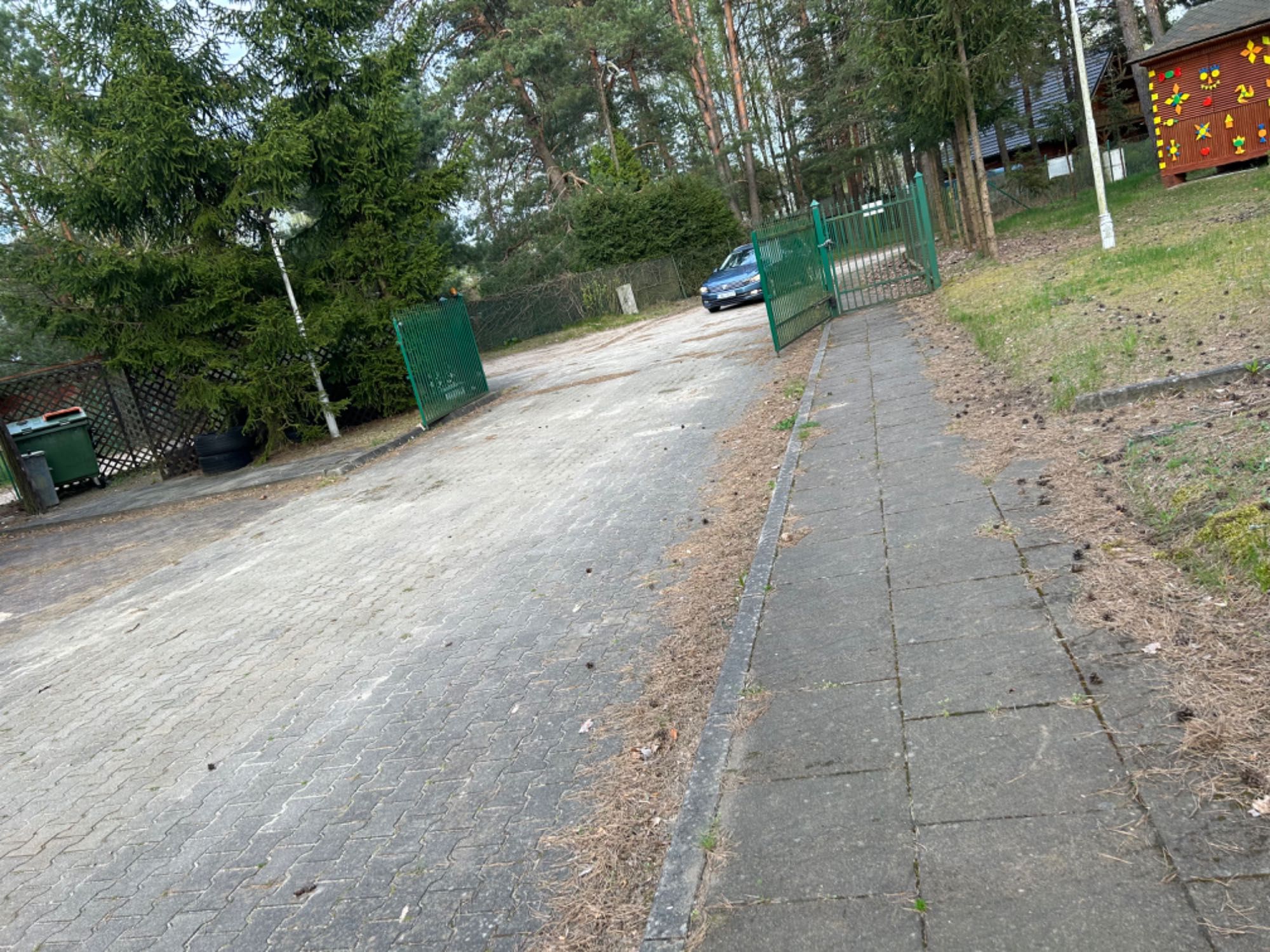 działki nie zabudowane , 70m od Jeziora Bialego .