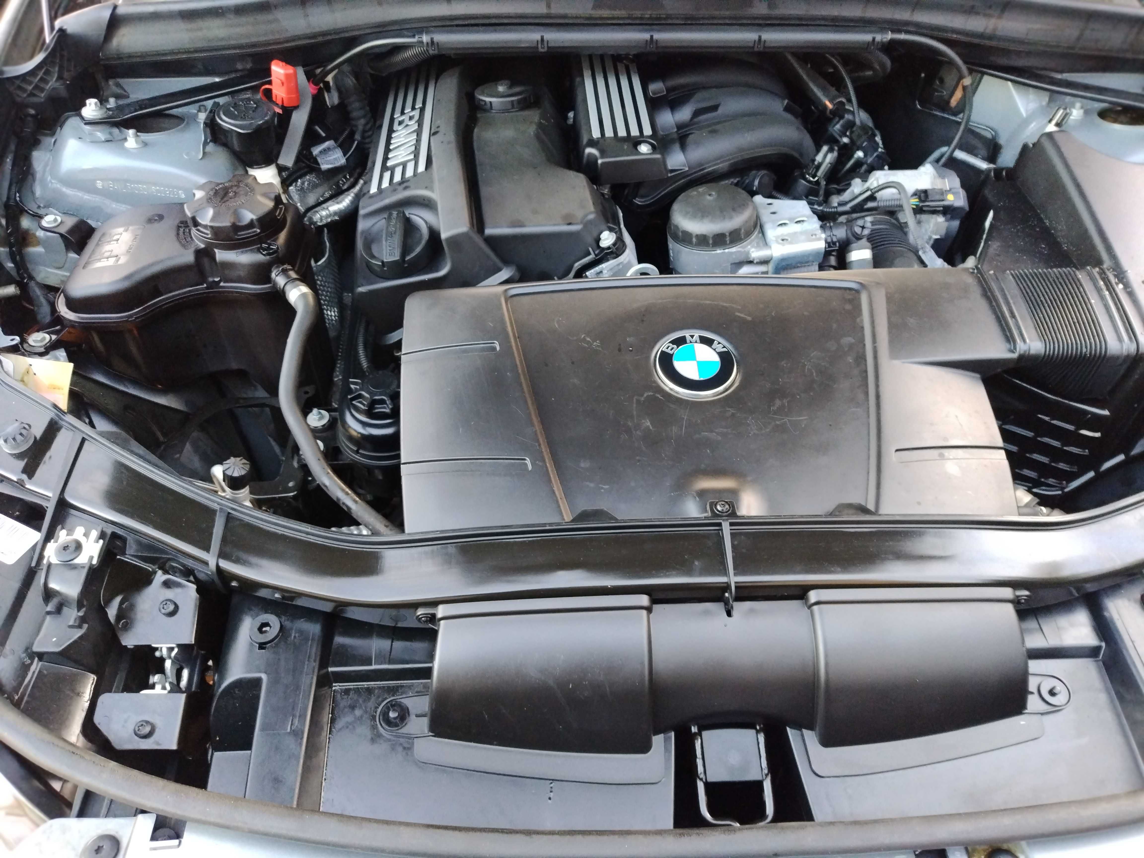 BMW X1  2011 rok  2.0 benzyna  Automat