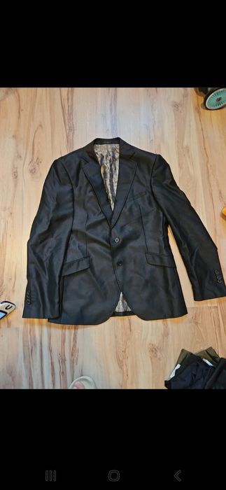 Nowy garnitur męski