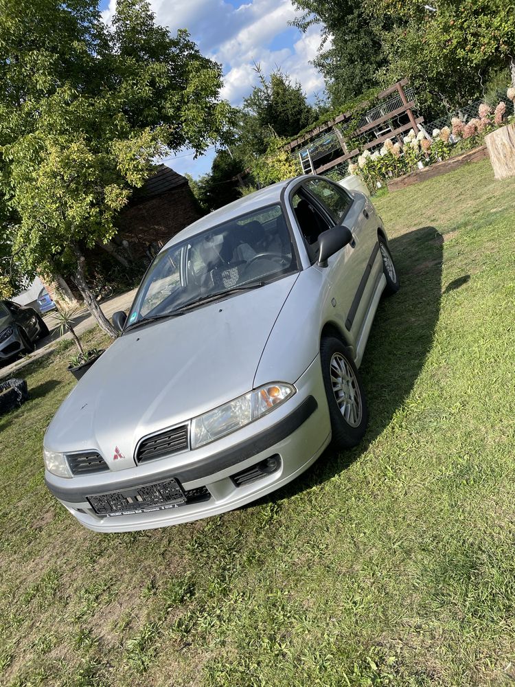 Mitsubishi Carisma GDI 1.8 16V 122KM