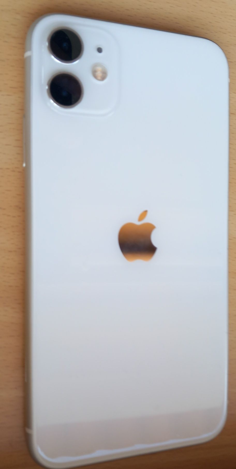 Iphone 11 branco com  128gb