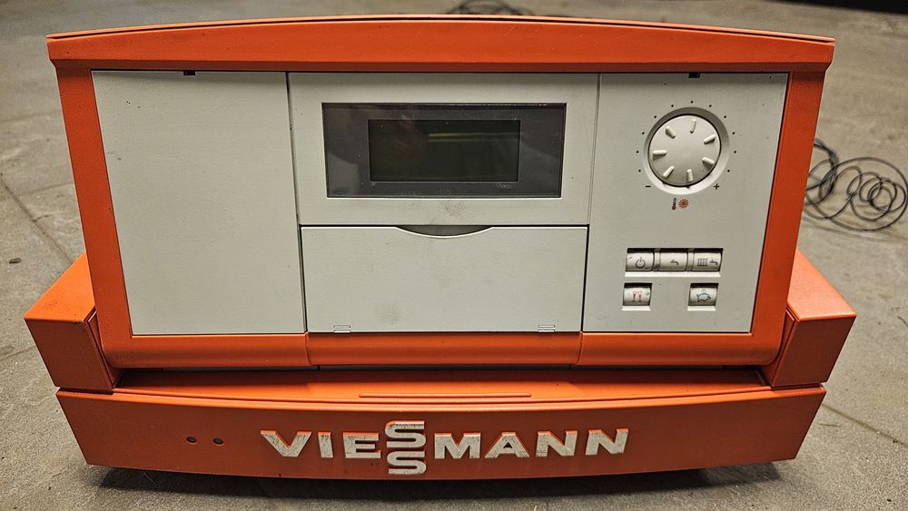 Sterownik główny kotła gazowego Viessman Vitotronic 200