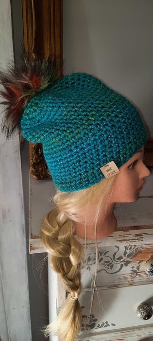 Czapka damska, handmade