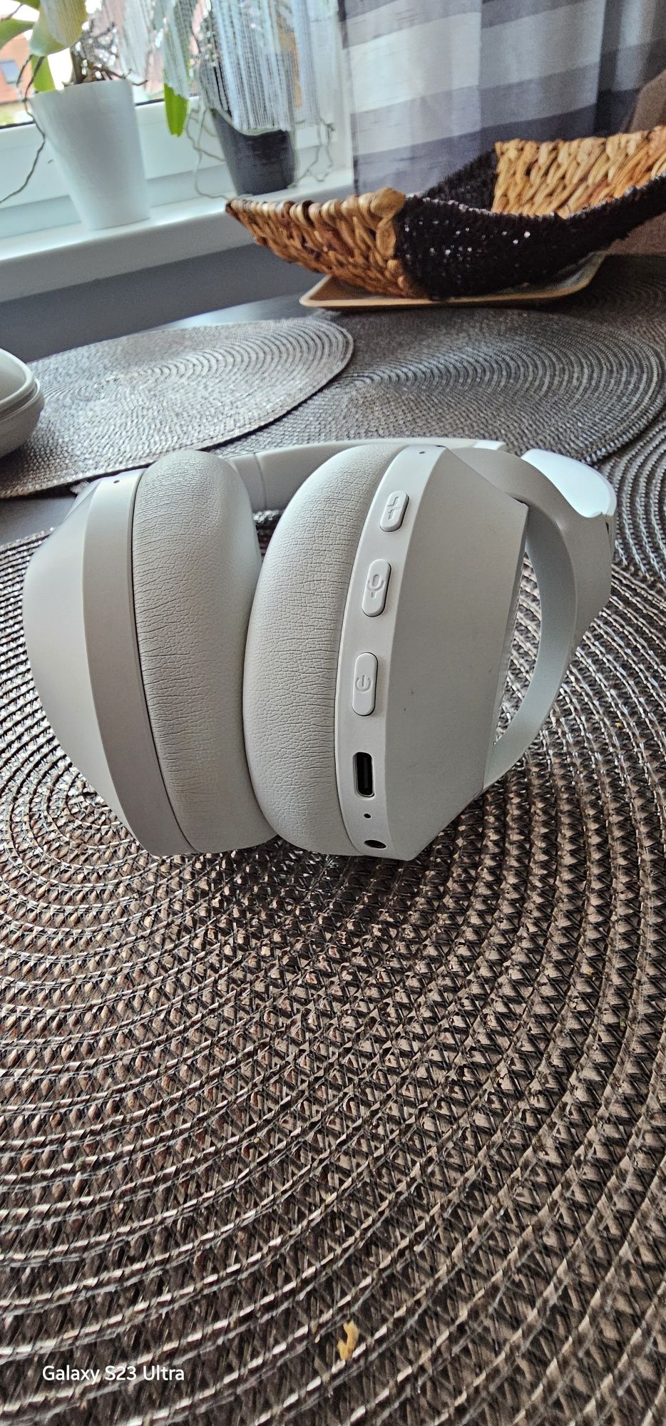 Słuchawki bezprzewodowe Philips TAH8506 Białe
