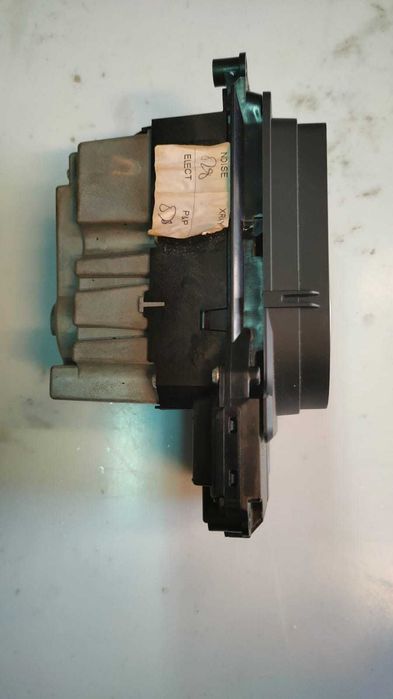 Селектор акпп шайба  Land Rover Discovery 4 2009-2016